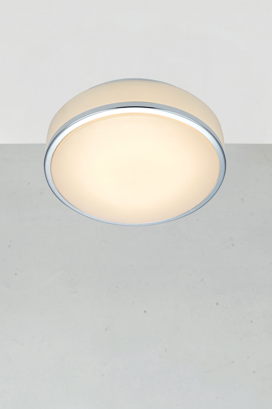 Plafonnier de salle de bain Global LED blanc et chromé
