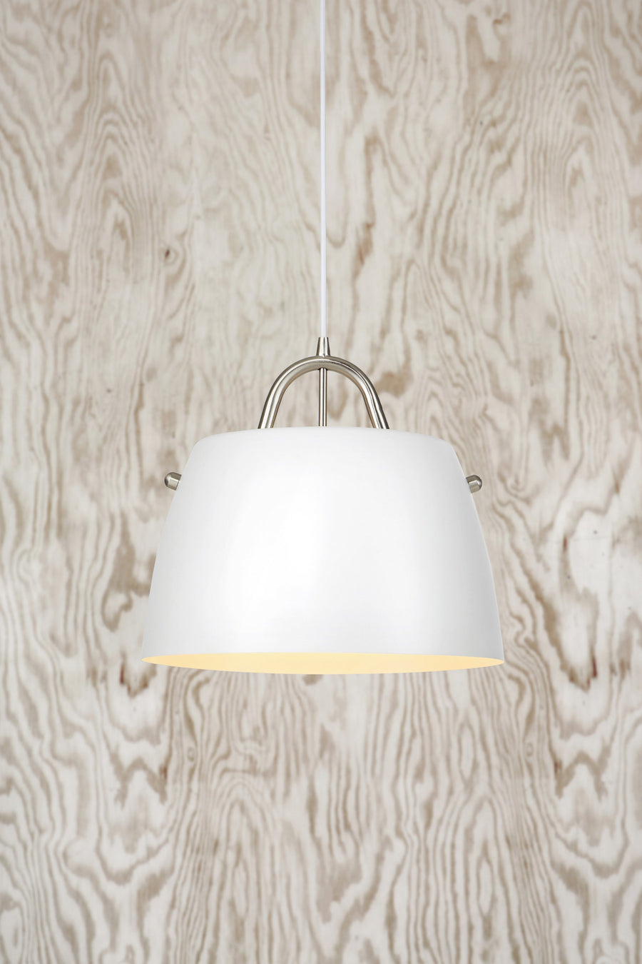 Suspension Spin blanche et acier