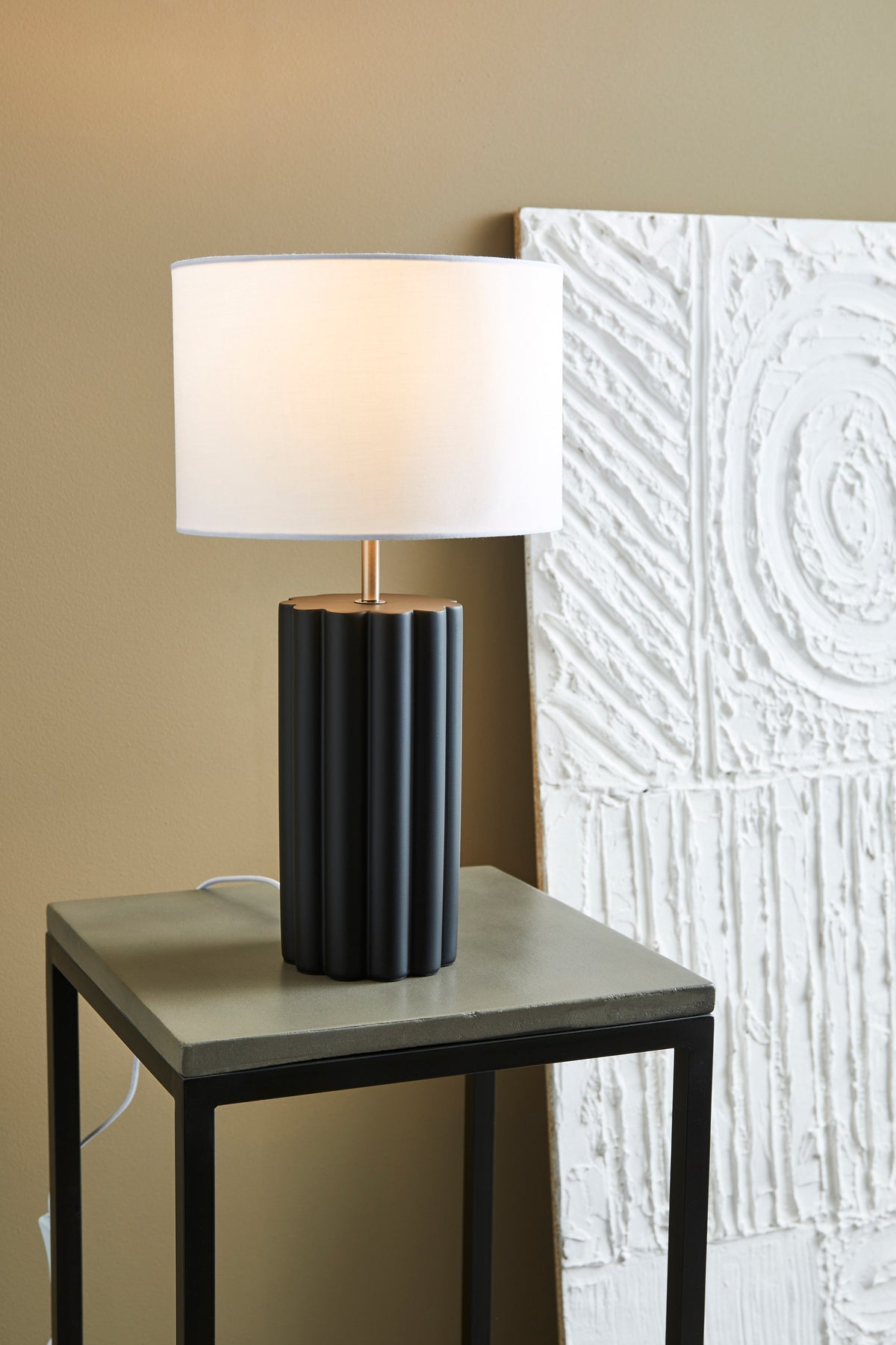 Lampe à poser Column en céramique