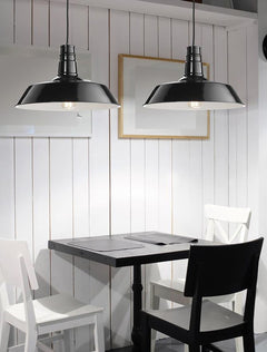 Suspension Osteria noire