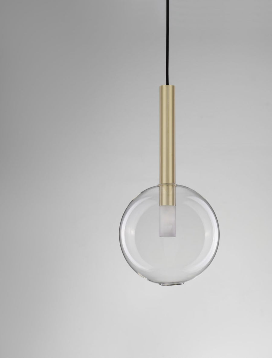 Détail du bas du globe transparent et de l'ampoule LED intégrée.