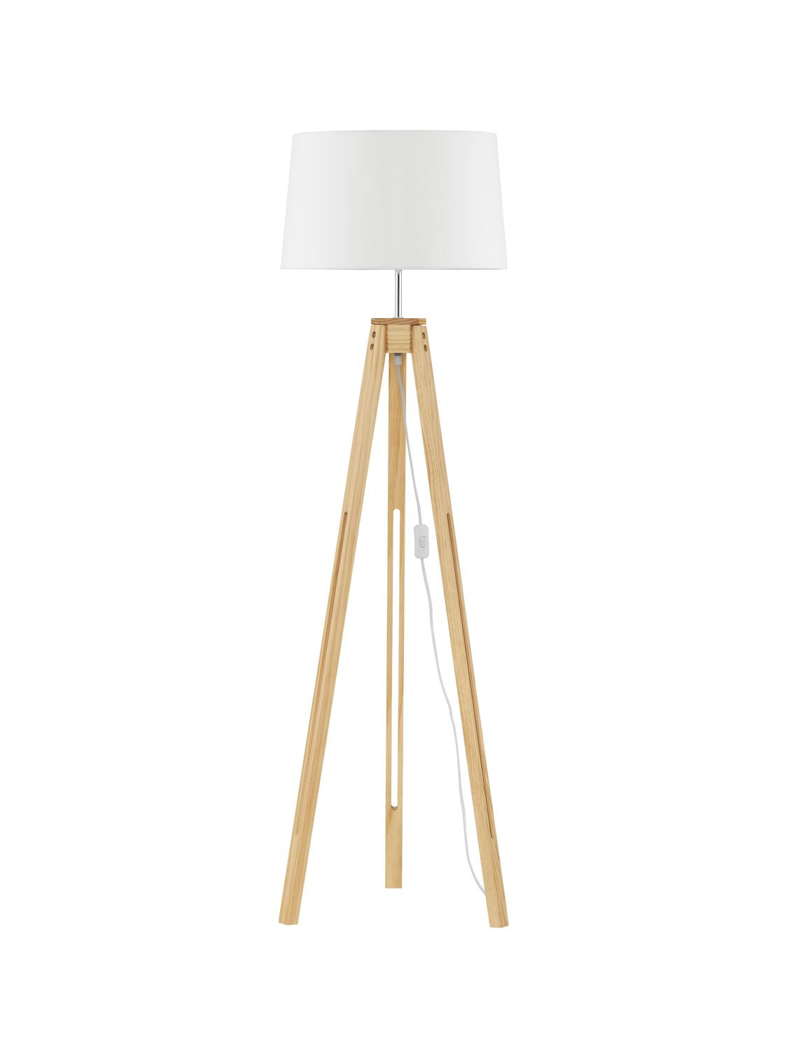 Lampadaire trépied en bois clair avec abat-jour blanc vu de face sur fond blanc