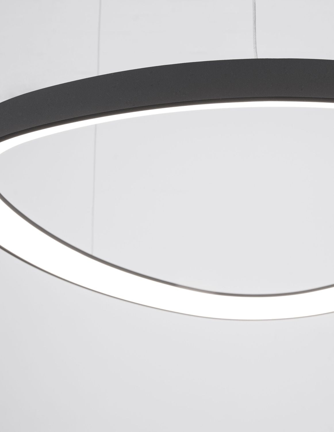 Suspension Esteva noire