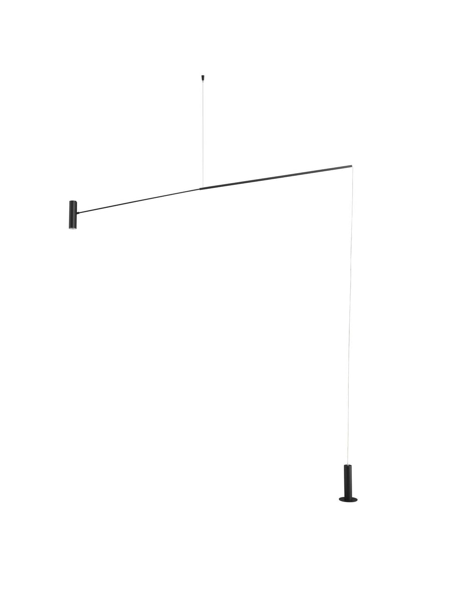 Vue de face du luminaire complet sur fond blanc, structure fine et base au sol