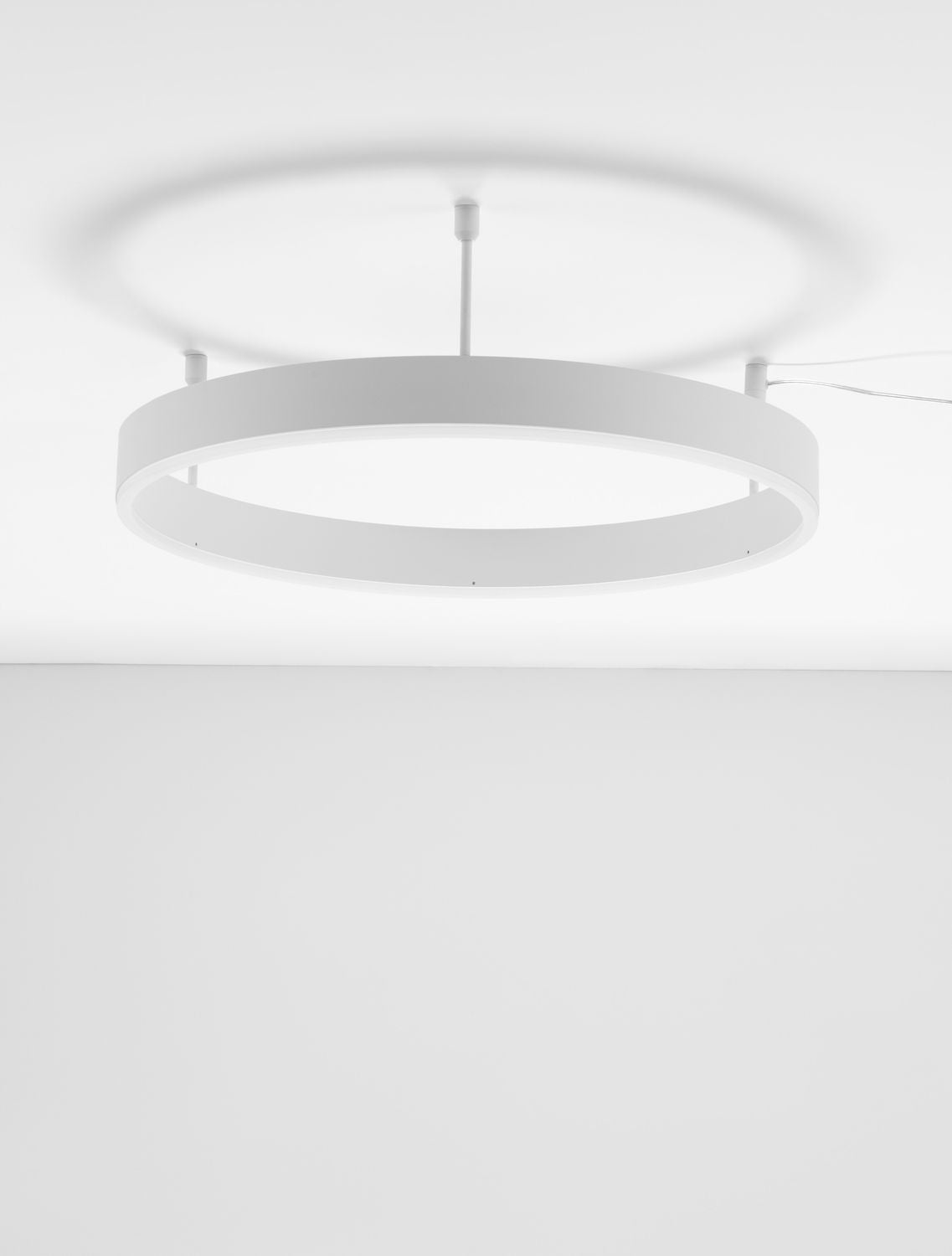 Suspension Motif blanche, L 60 cm
