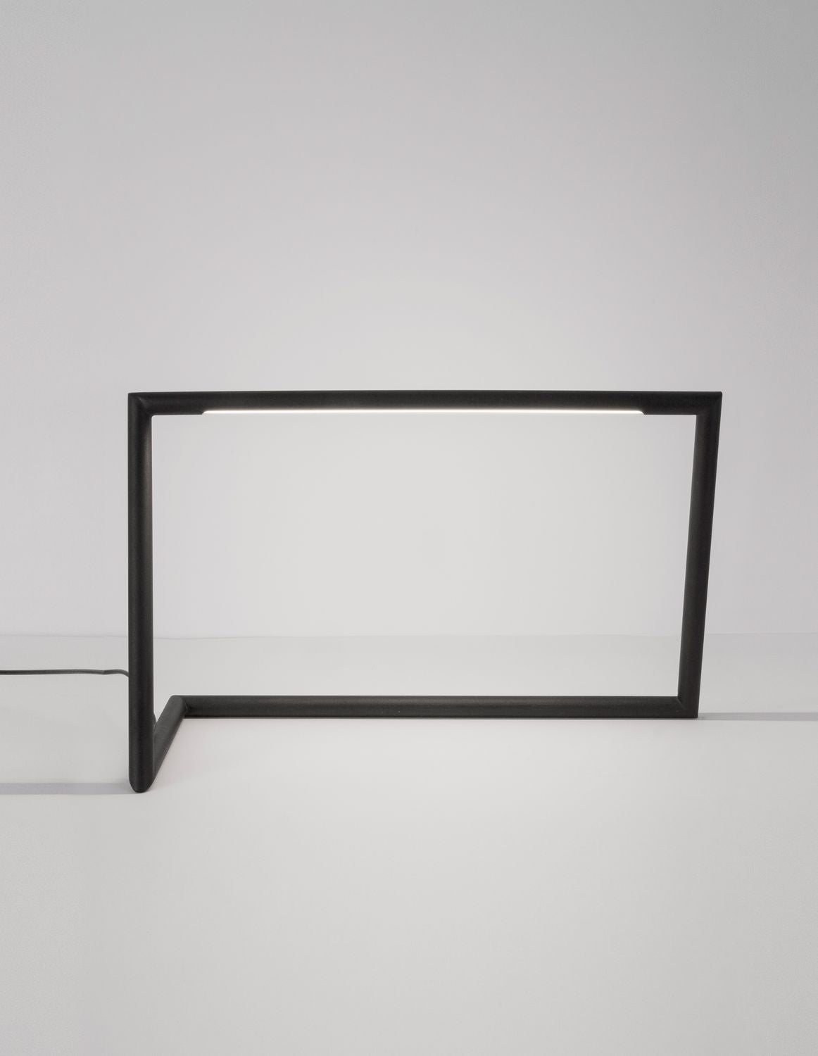 Lampe à poser Ensio noire