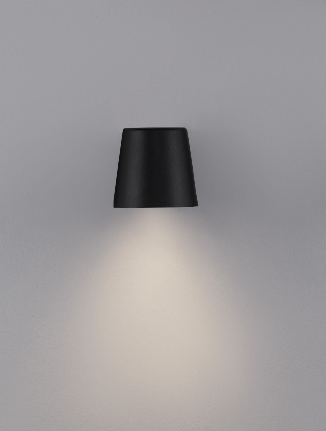 Applique extérieure OVI noire, verre