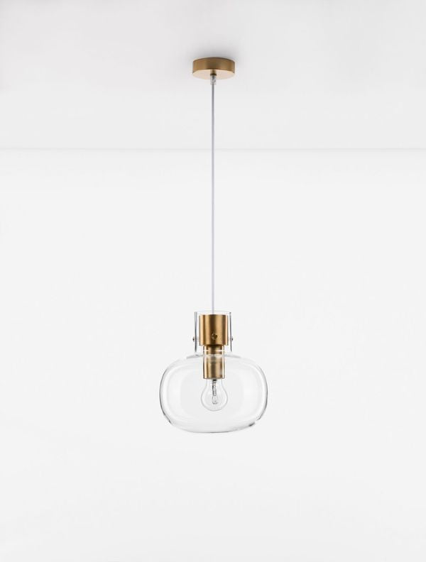 Plan large de la suspension, abat-jour en verre clair et douille dorée apparente