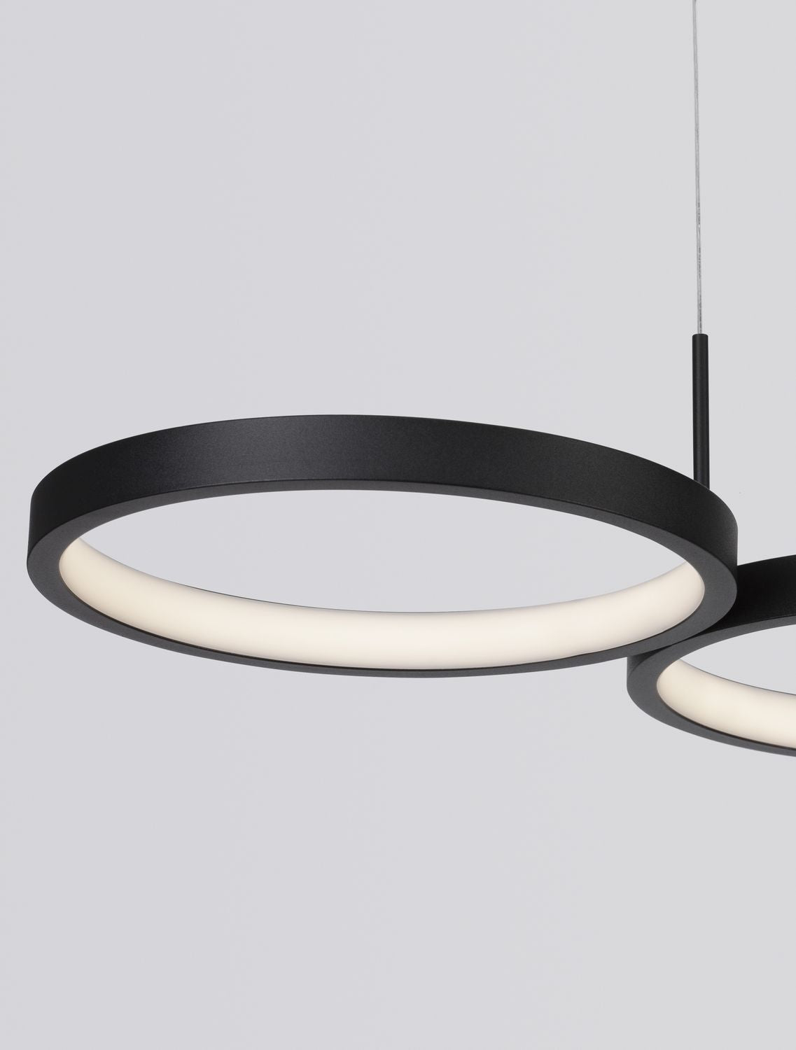 Suspension Magnus noire (9248117)