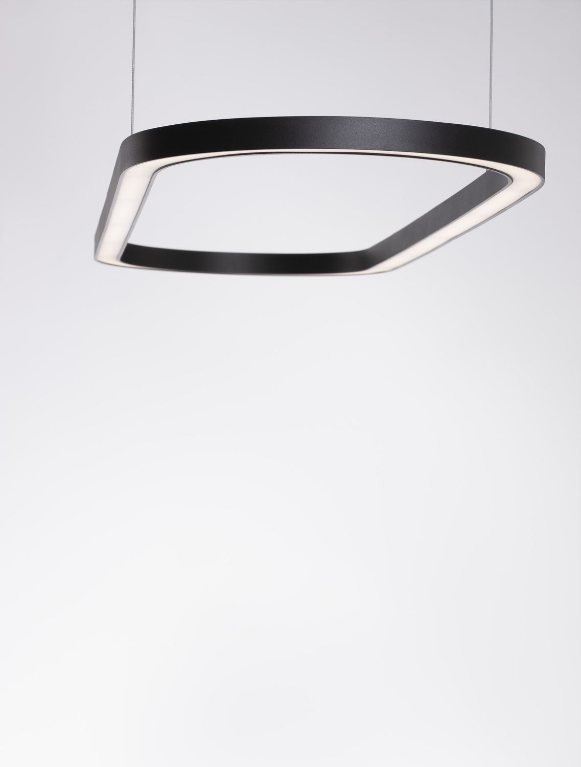 Suspension Cuppe noire