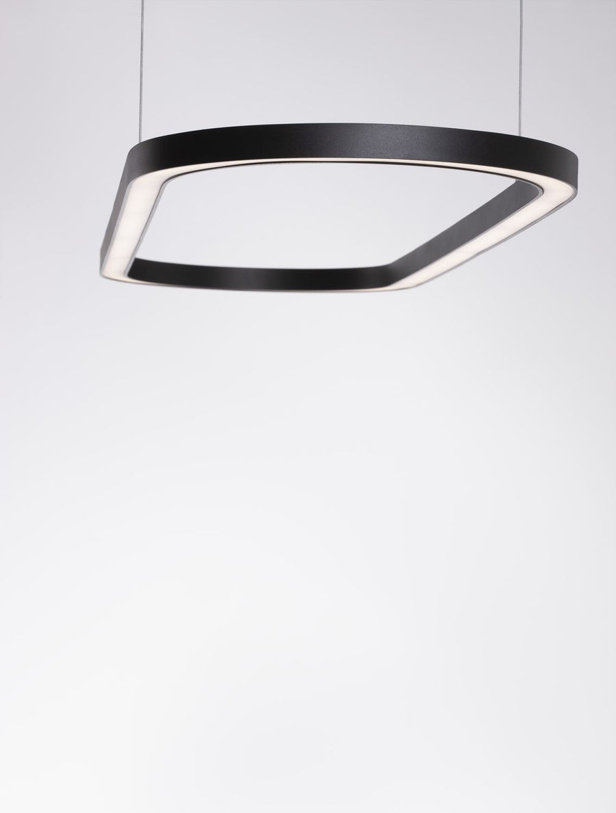 Suspension Cuppe noire