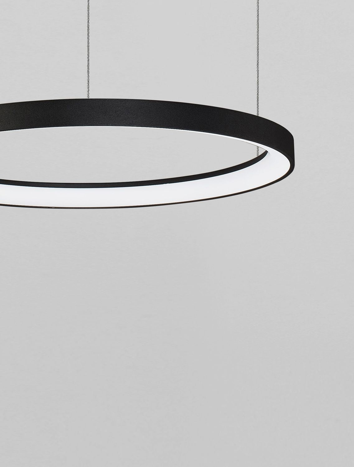 Suspension Pertino noire (9345687)
