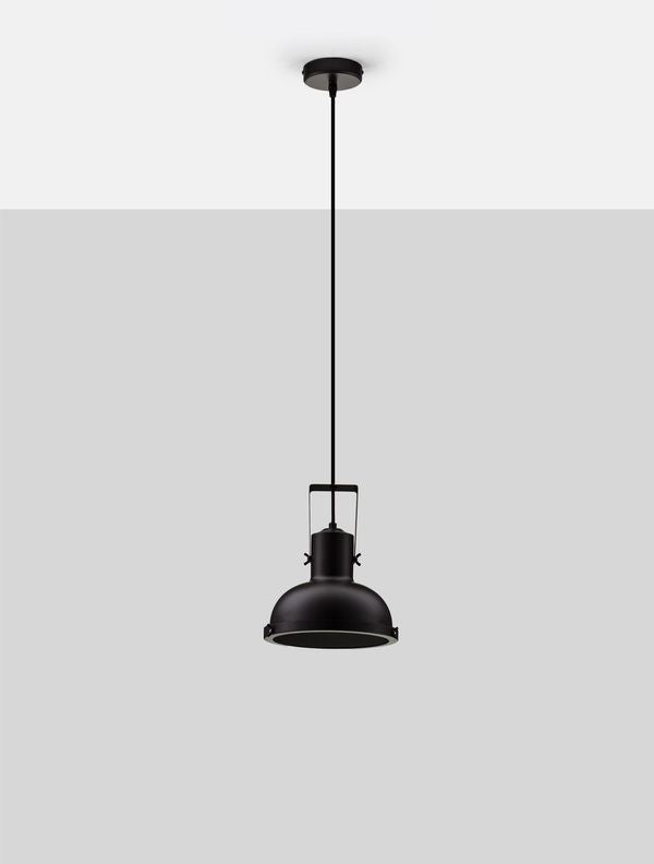 Produit présenté de profil sur fond gris clair avec abat-jour métallique noir