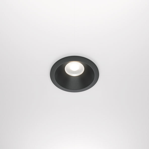 Zoom Spot noir