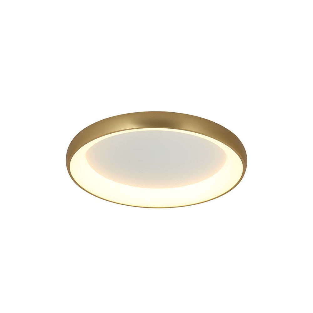 Plafonnier rond doré vu de trois quarts, diffuseur LED blanc allumé