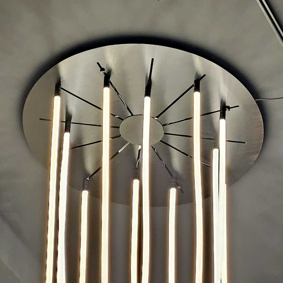 Suspension LED Arion, tube lumineux flexible