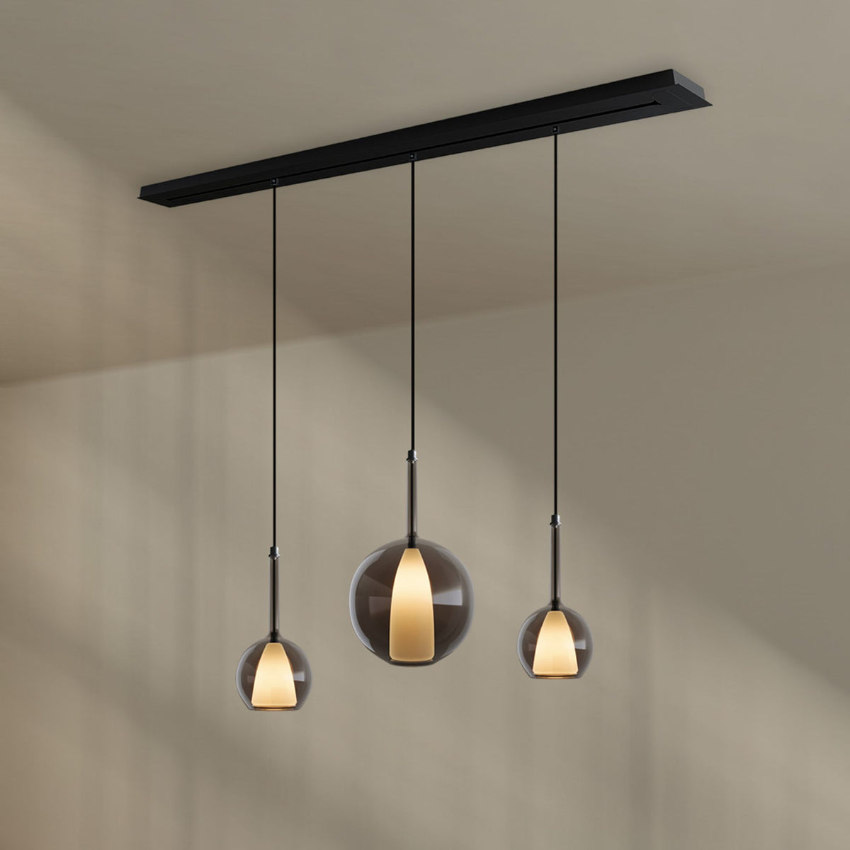 Suspension de table Belluna 3 lumières, longueur 160 cm