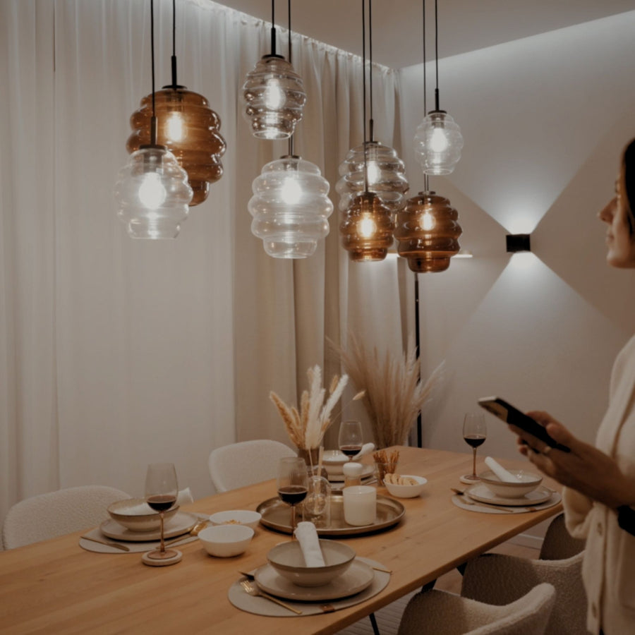 Suspension de table Echos 12 lumières sur 3 rangées, longueur 200 cm, verres Ø 18 cm
