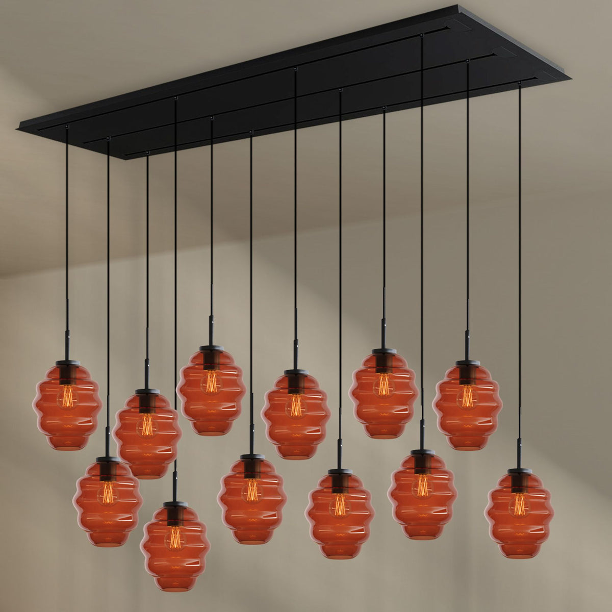 Suspension de table Echos 12 lumières sur 3 rangées, longueur 200 cm, verres Ø 18 cm