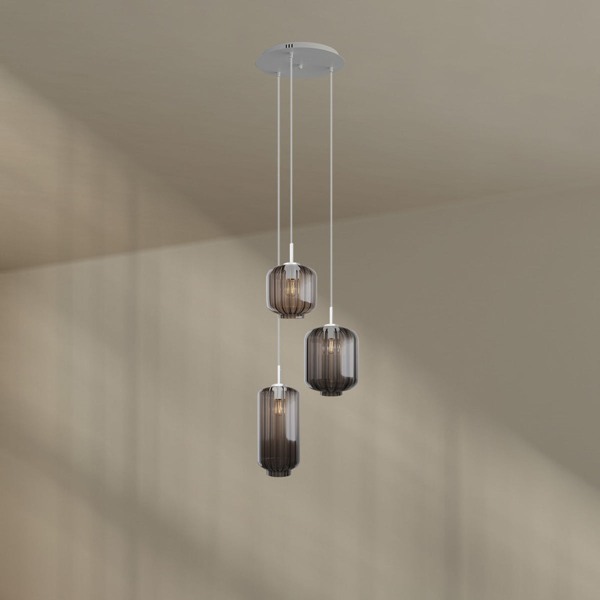 Suspension grande hauteur Velo 3 lumières, rosace Ø 40 cm, verres Ø 18, 20 et 25 cm