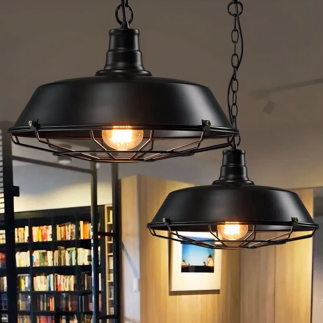 Suspension industrielle abat-jour rétro en fer noir | Designix - - https://designix.fr