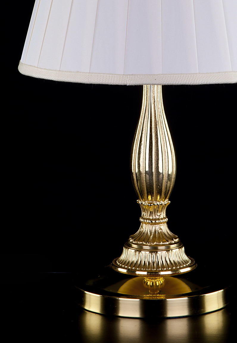 Lampe a poser S320