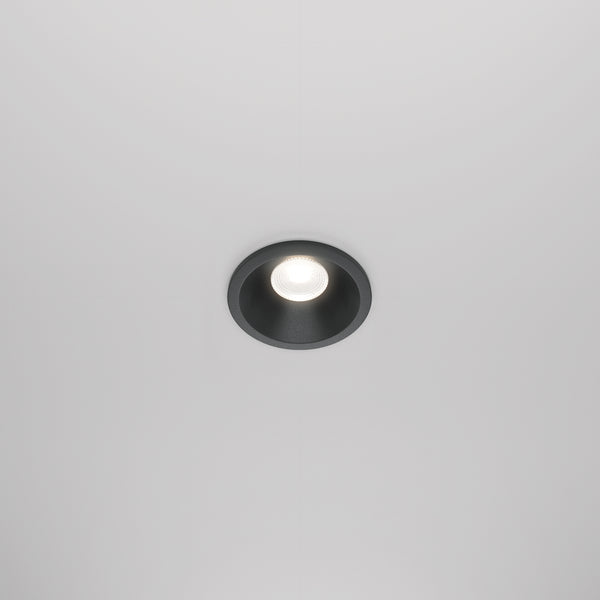 Zoom Spot noir