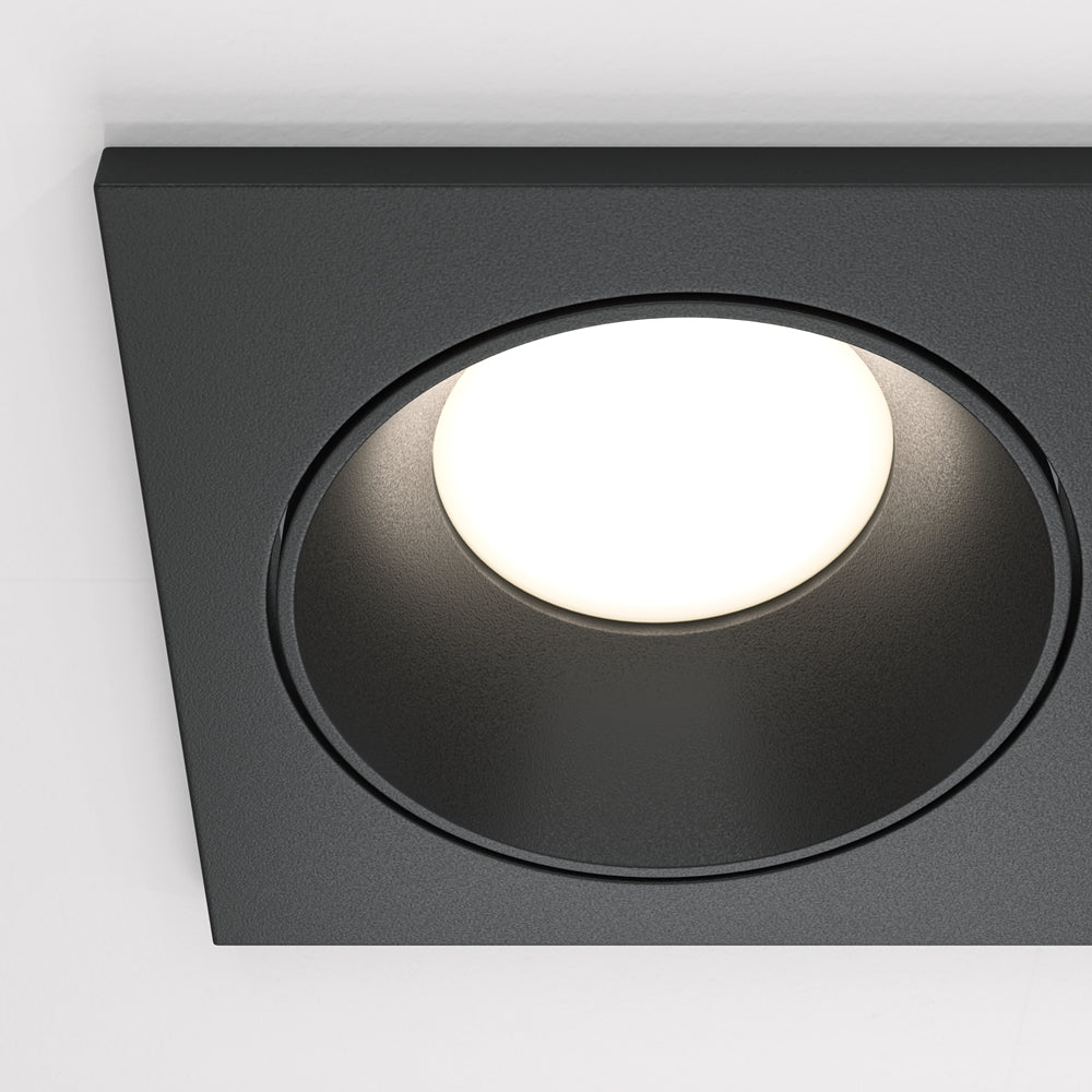 Zoom Spot noir