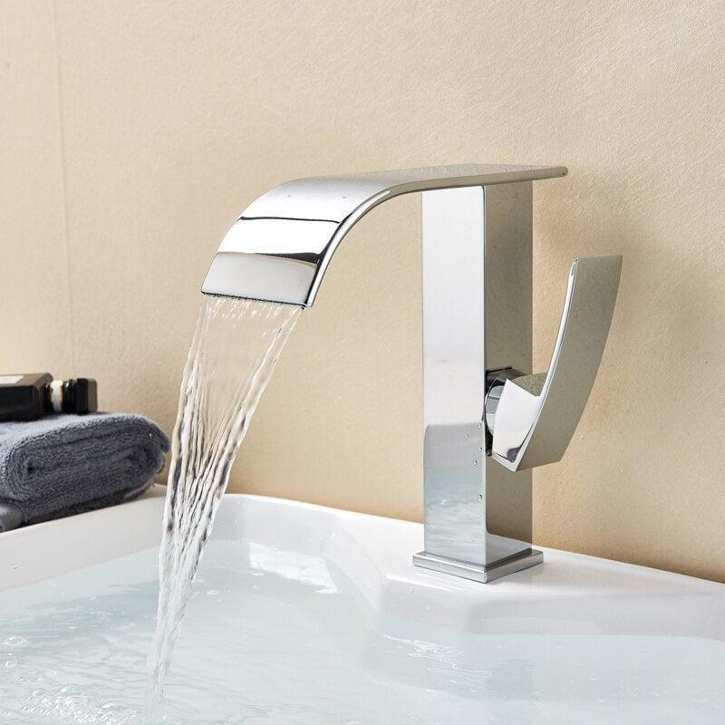 Mitigeur Lavabo Cascade | Équilibre Chromatique - Designix Mitigeur Lavabo Petit | 21.4 cm