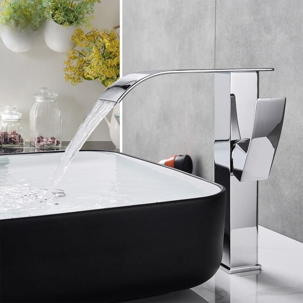 Mitigeur Lavabo Cascade | Équilibre Chromatique - Designix Mitigeur Lavabo Petit | 21.4 cm