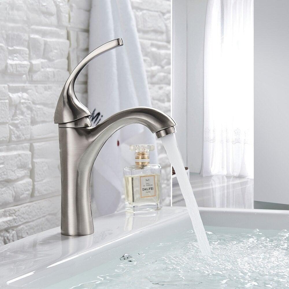 Mitigeur Lavabo Courbé | Ligne Élégante - Designix Mitigeur Lavabo Métal Brossé