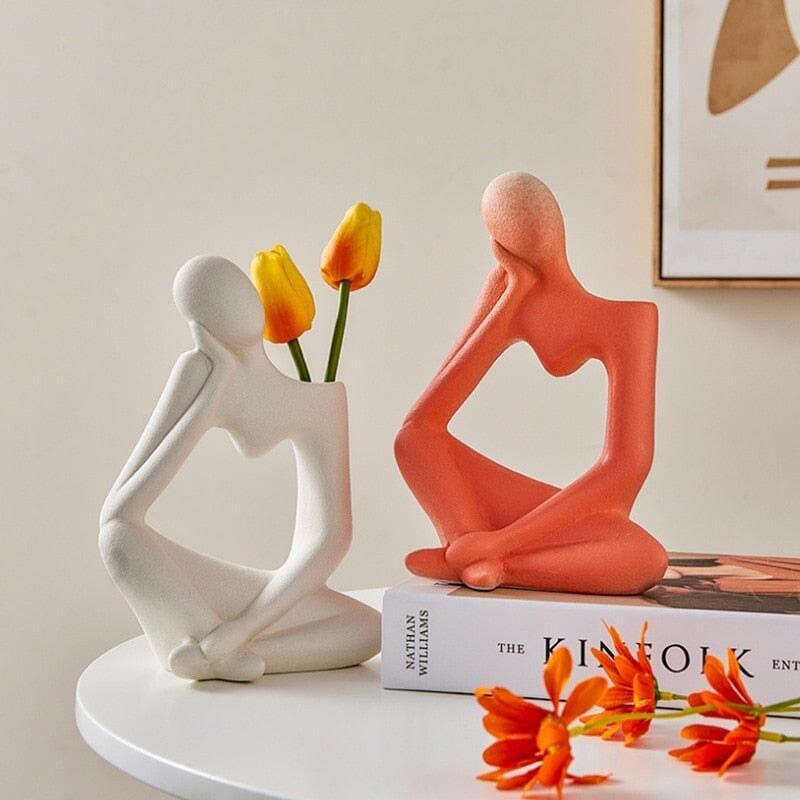 Vase en Céramique | Silhouette Dynamique - Designix Vase Orange