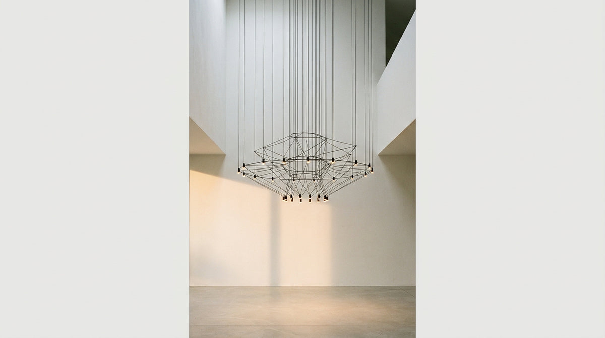 Plafond 5 m : quelle suspension et à quelle hauteur ?