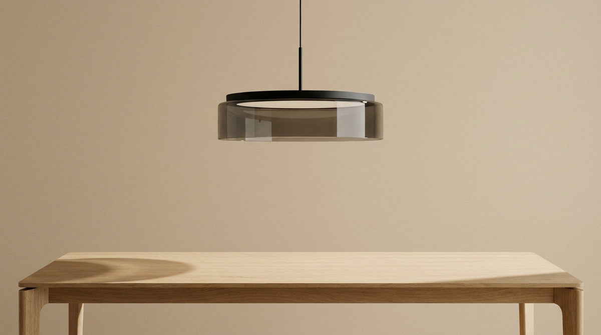Suspension luminaire grand diamètre : le guide des proportions