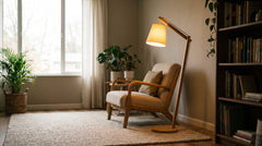Lampadaires en bois coloris beige