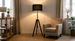 Lampadaires en bois coloris noir pour salon