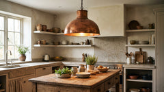 Suspensions en cuivre pour cuisine