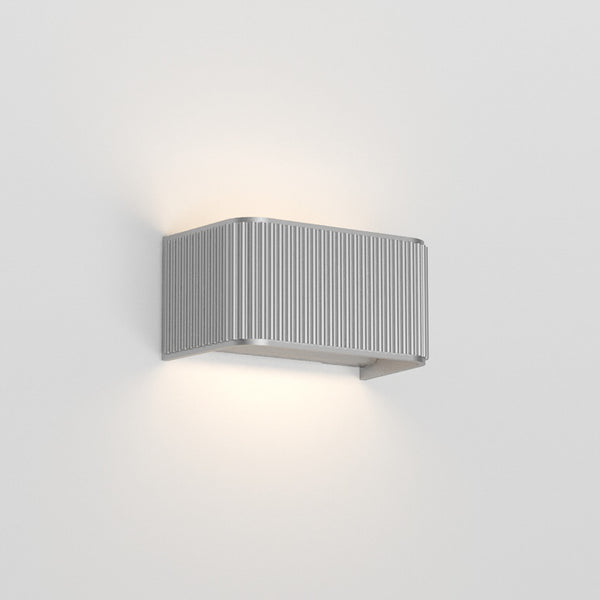 Applique murale LED Dresscode W1 2.700 en aluminium, argenté, hauteur 9 cm