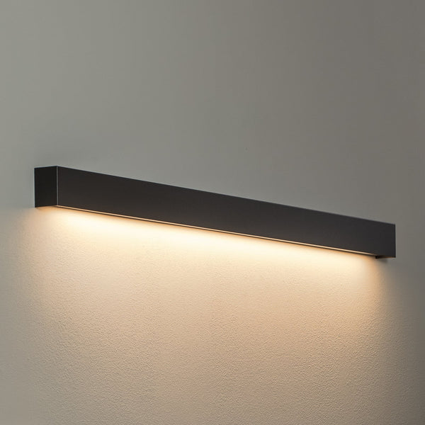 Applique murale Straight L en acier, noir, hauteur 7 cm