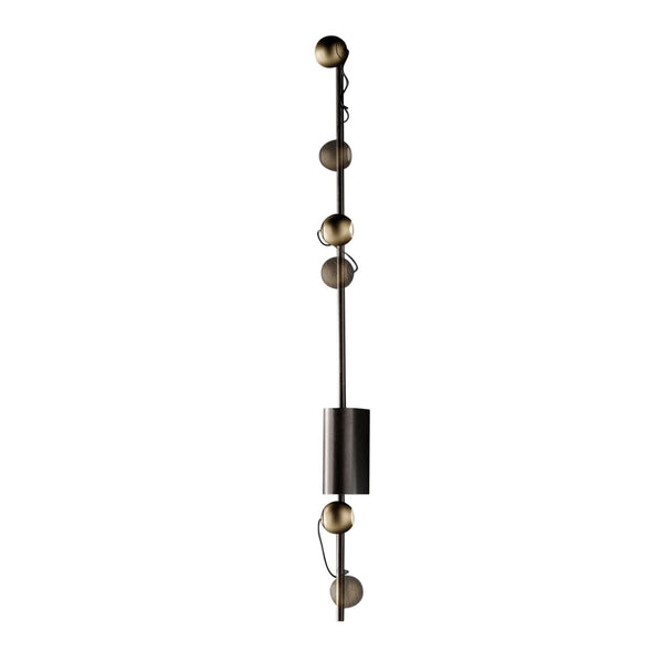 Applique murale LED Magnetic C, hauteur 70 cm