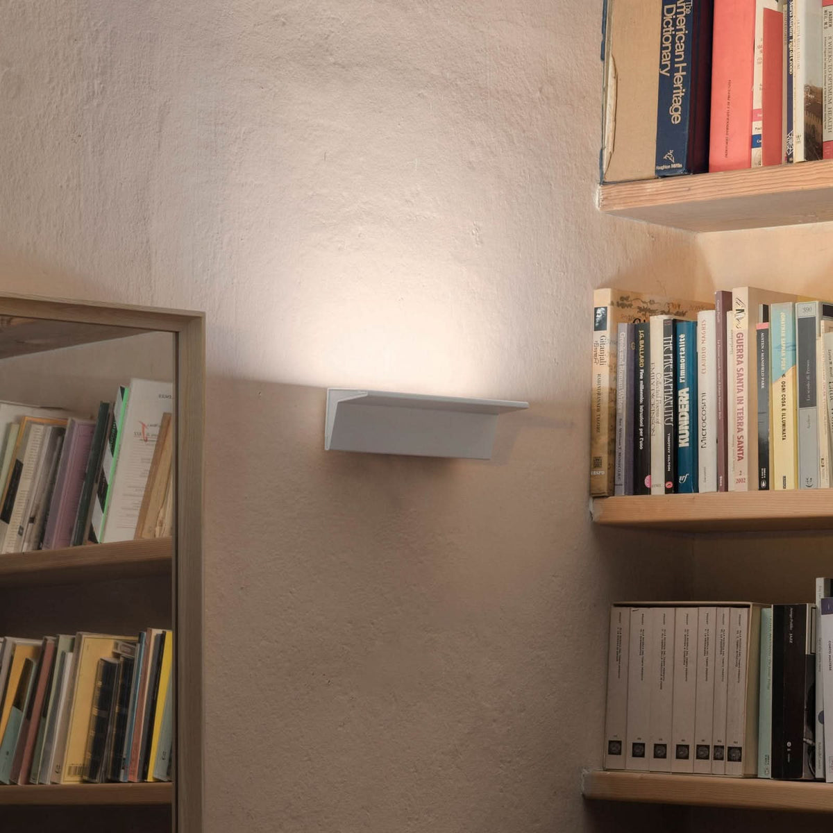 Applique murale LED Zena en aluminium, blanc, hauteur 7 cm, 3000 K