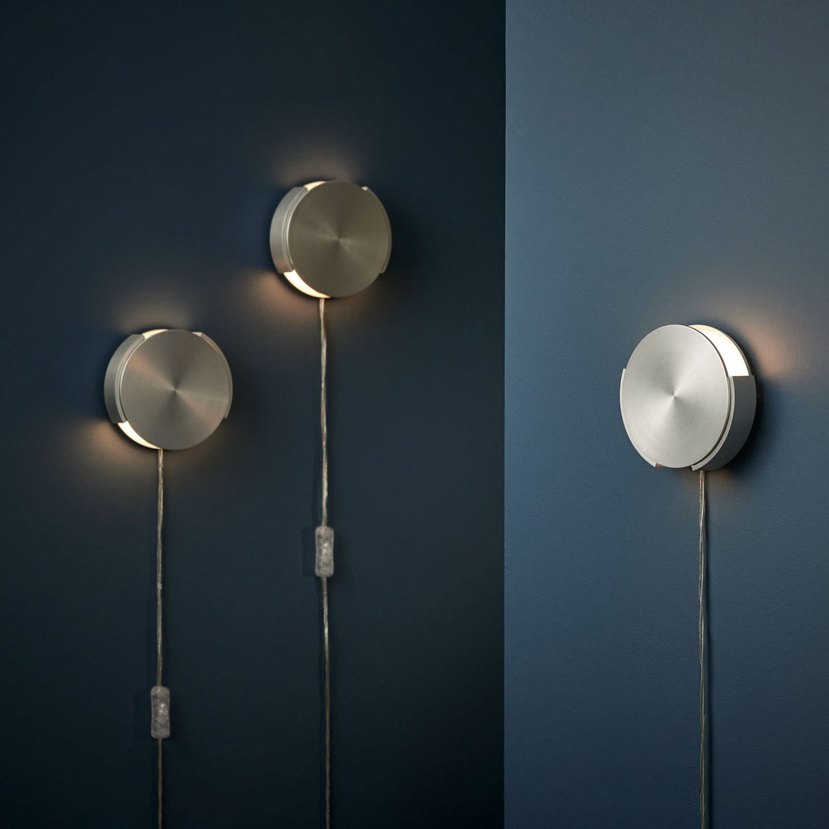 Applique murale Rotate en métal, aluminium brossé, 2 lumières, Ø 15 cm