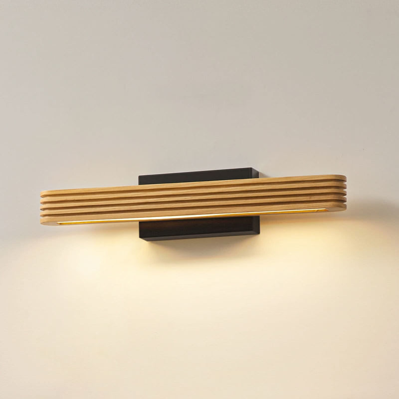 Applique murale LED Lieske en bois, hauteur 8 cm