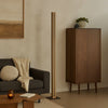 Lampadaire LED Chile S en bois, chêne et gris, hauteur 152 cm