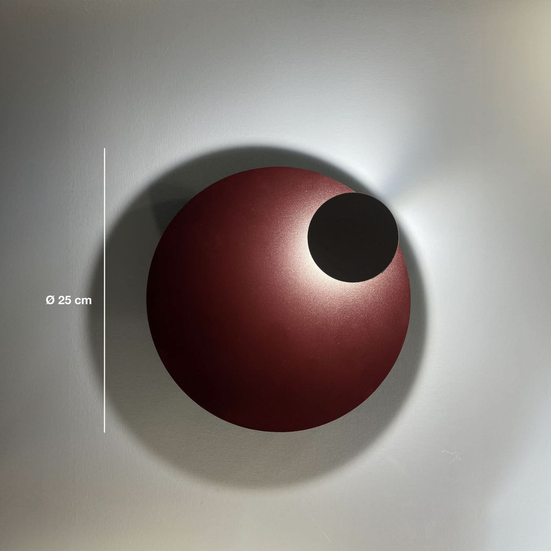 Applique murale LED Pois en acier, rouge foncé et noir, Ø 25 cm