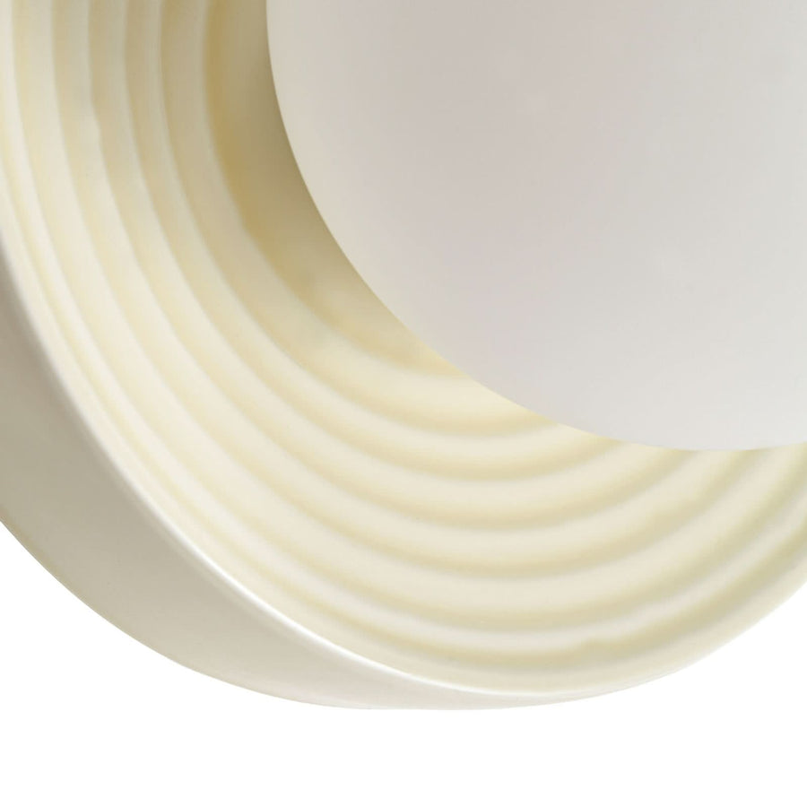 Applique murale Harriet en verre, beige et blanc, Ø 22 cm