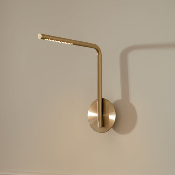 Applique murale LED Omni Pivot en aluminium, laiton, hauteur 34,9 cm