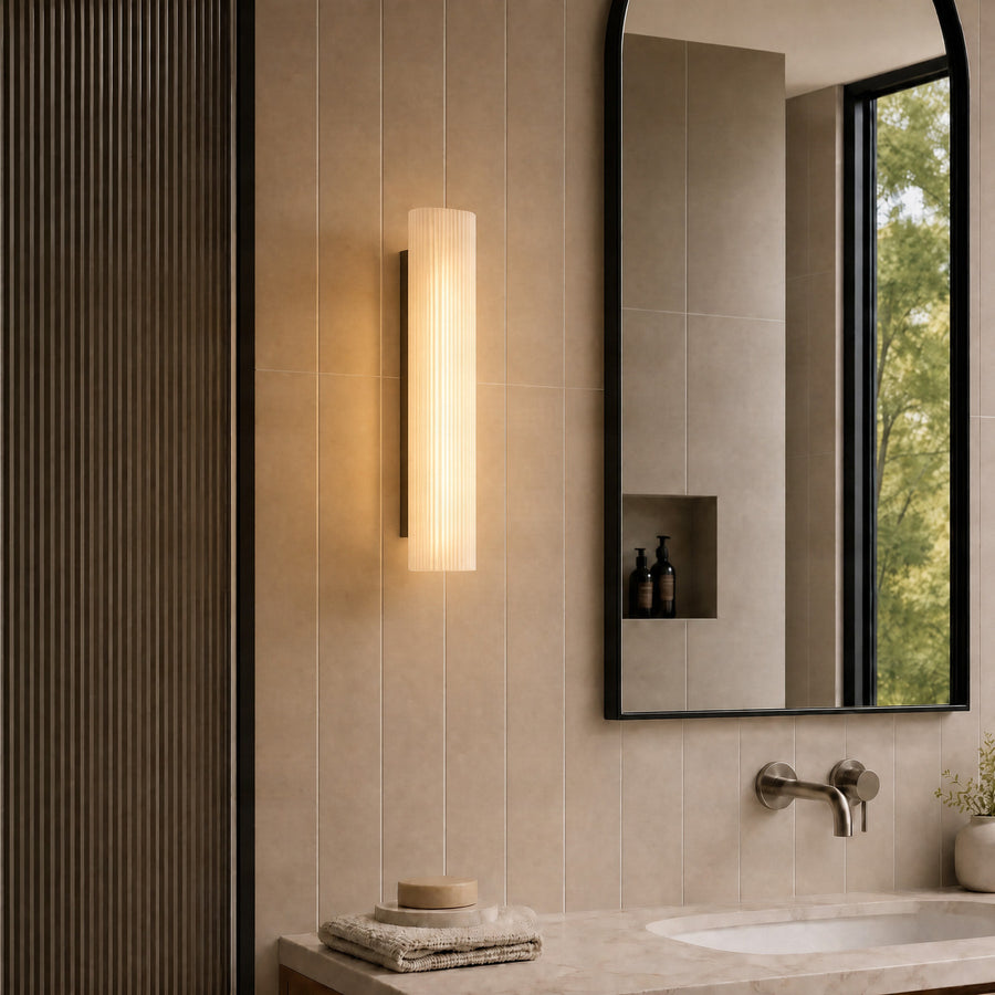 Applique murale LED Victoire en verre, blanc, hauteur 50 cm, IP44