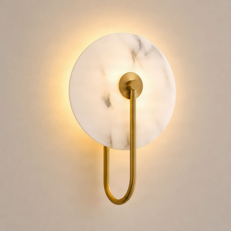 Applique murale LED Ruma en métal, albâtre et laiton, hauteur 31 cm