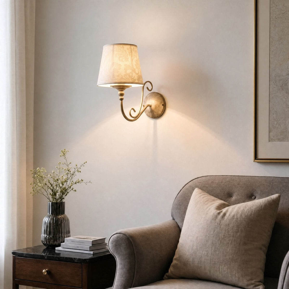 Applique murale Sofia Ecrie en verre, beige et doré, hauteur 25 cm